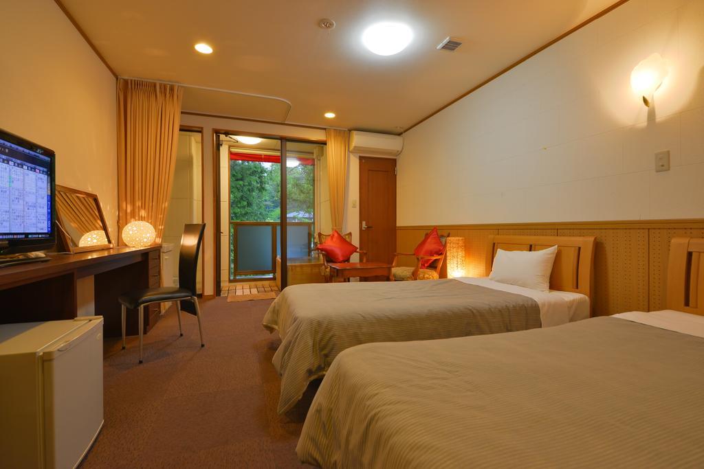 Hotel Casual Euro Nikko Phòng bức ảnh